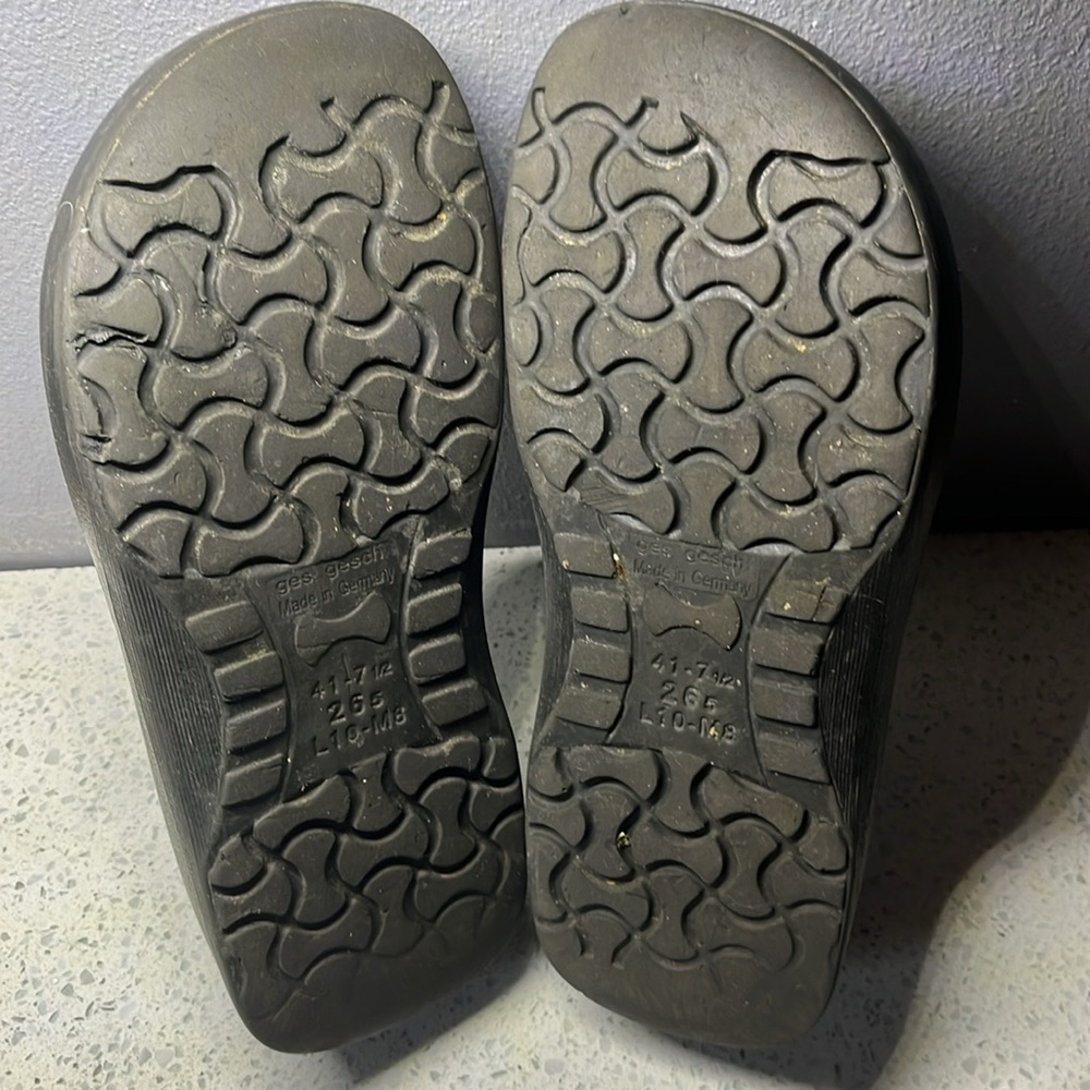 ☘️☘️ Birki’s Slip-On Loafers 🍀🍀 - Picture 5 of 6